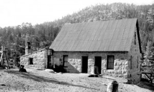 This is what the Dam Keeper's house originally looked like when it was built on the mountain slope on the south shore of Big Bear Lake.